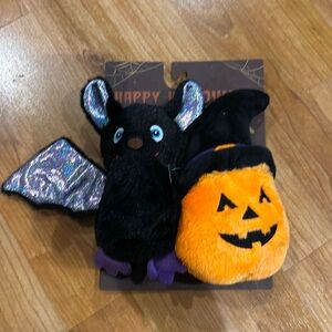 Happy  |  Halloween 🎃 🦇 |  Squeaky Plush Dog Toy ..